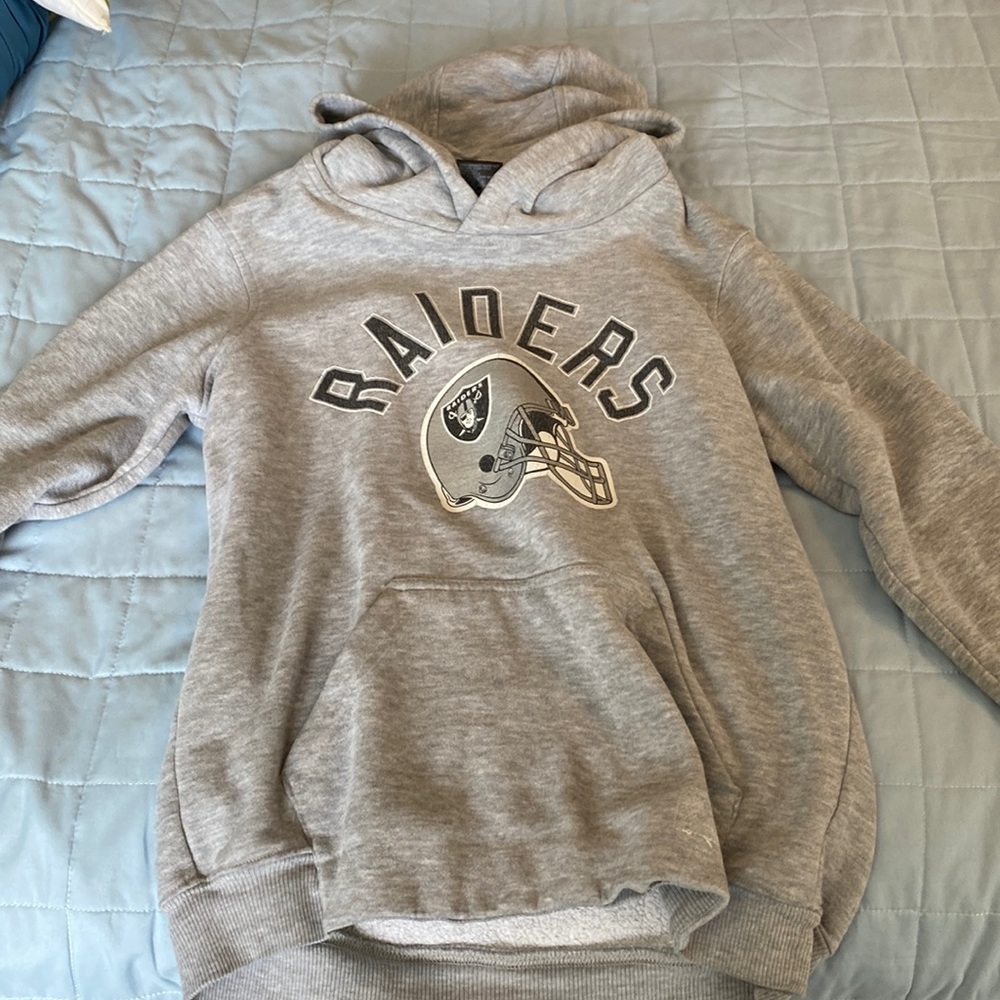 Used hoodie. YM.